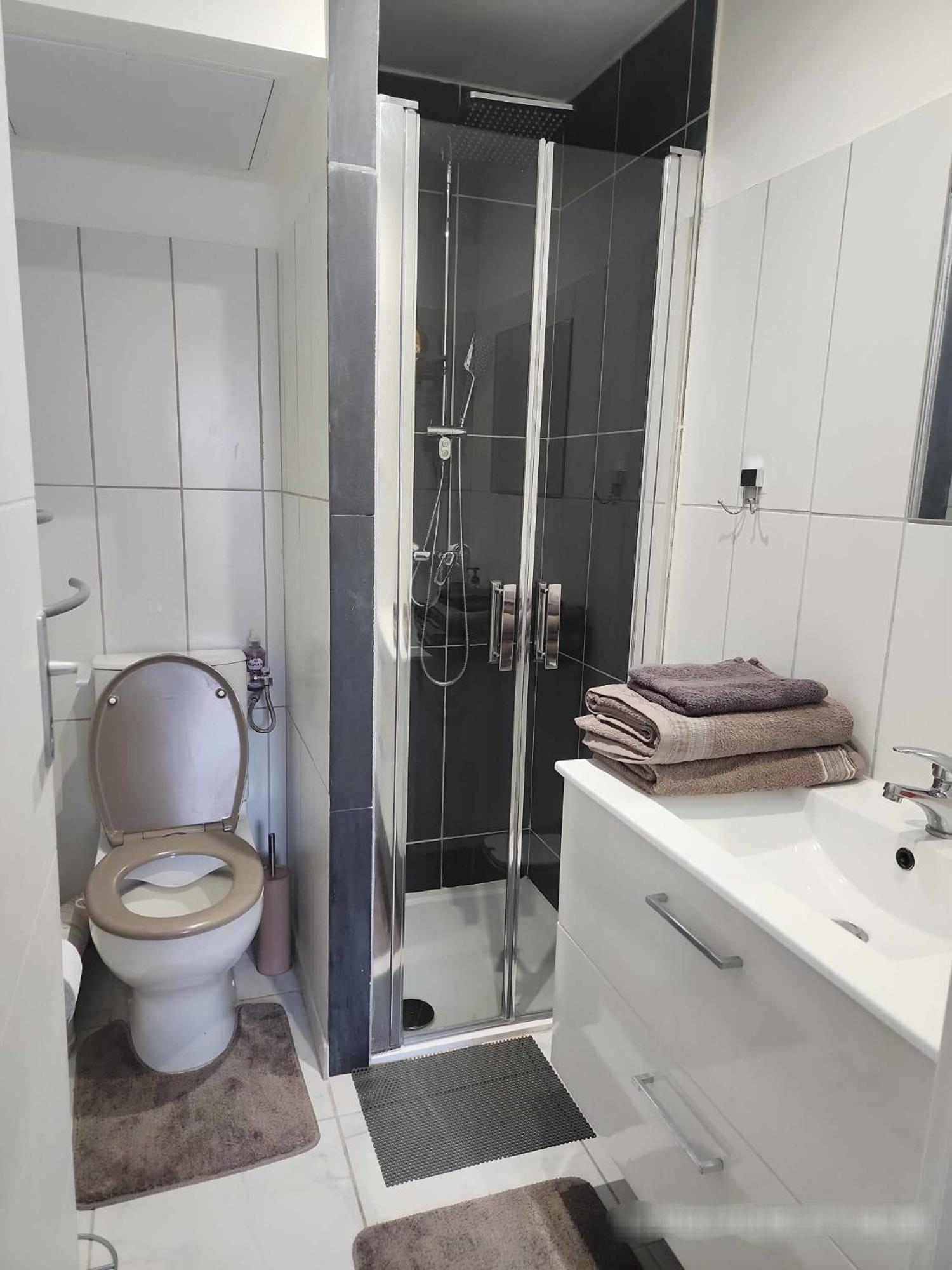 Agreable T2/Centre-Ville *10 Min Gare* Bourgoin-Jallieu Exterior foto